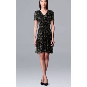 Simply Vera Wang Ruffle hem black white wavy dye stripe dress Sz M